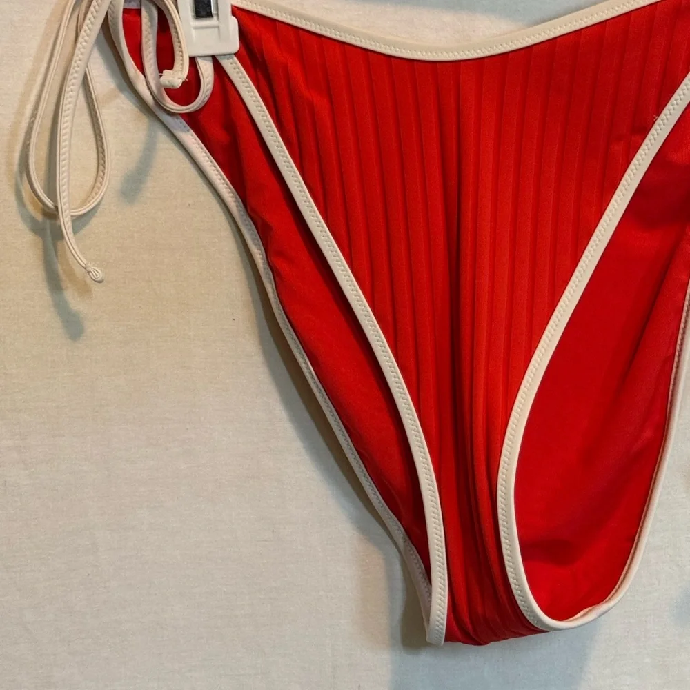 AA-512 Aerie NWT PLUS SIZE XXL Cheekiest Side Tie Ribbed Red & White Bottoms‎